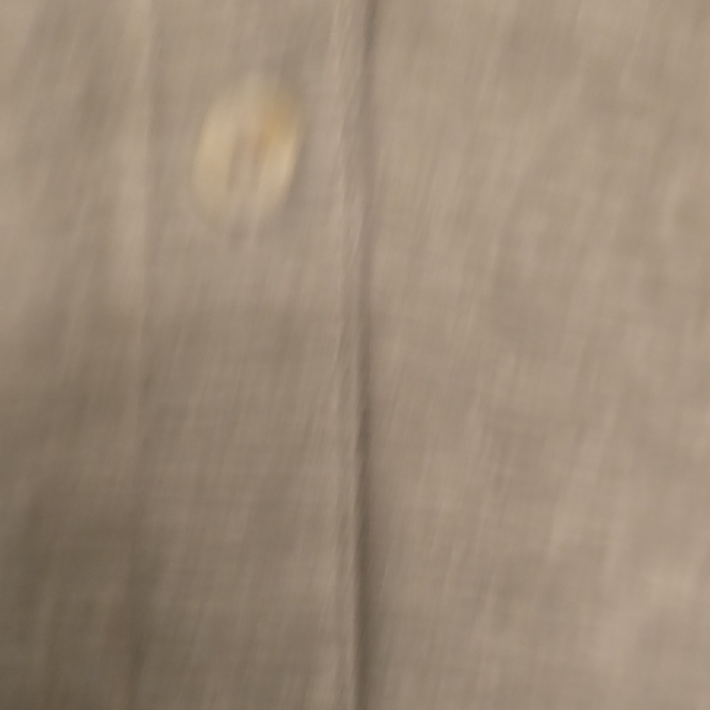 Lands' End Stretchy And Super Comfortable Button Up - Picture 5 of 7